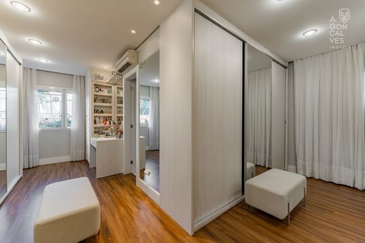 Foto 19 do(a) Casa em Condomínio de 5 quartos à venda em São João, Curitiba