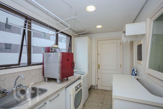 Foto 34 do(a) Apartamento de 3 quartos à venda em Bela Vista, Porto Alegre