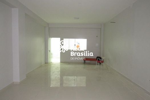 Foto 3 do(a) Loja false para alugar em Santa Maria, Brasília