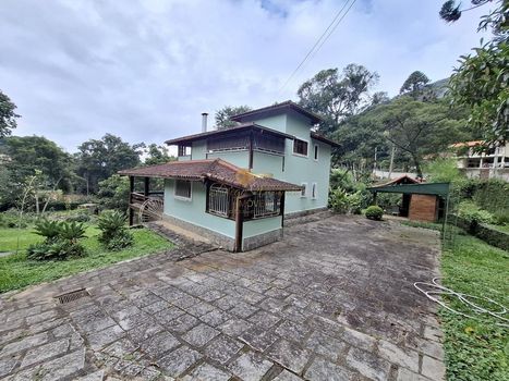 Foto 1 do(a) Casa de 3 quartos à venda em Quebra Frascos, Teresópolis