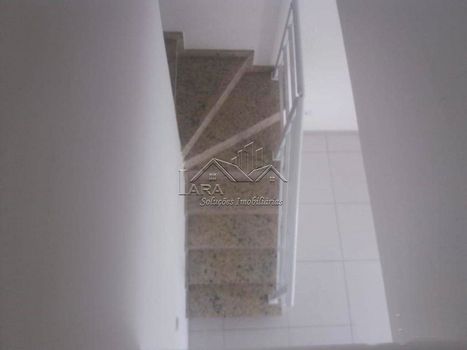 Foto 5 do(a) Casa de 3 quartos à venda em Vila Danubio Azul, São Paulo