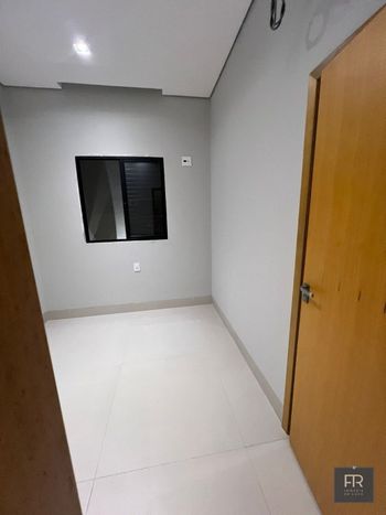 Foto 13 do(a) Casa de 3 quartos à venda em Alto Umuarama, Uberlândia