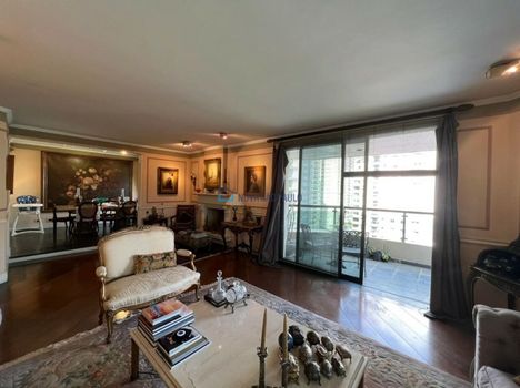 Foto 6 do(a) Apartamento de 4 quartos à venda em Itaim Bibi, São Paulo