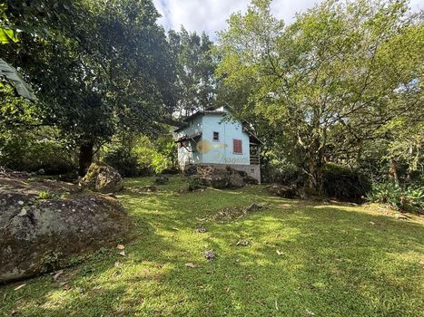 Foto 1 do(a) Terreno de 1 quartos à venda em Limoeiro, Guapimirim