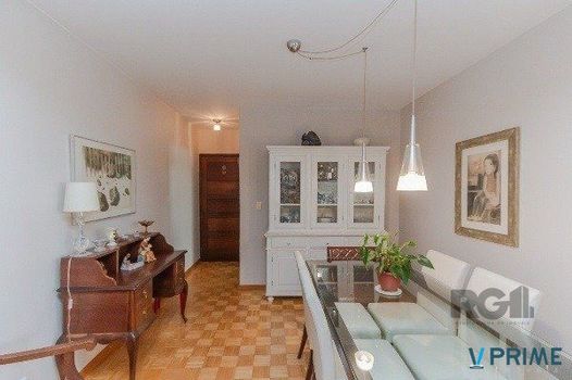 Foto 8 do(a) Flat de 3 quartos à venda em Rio Branco, Porto Alegre