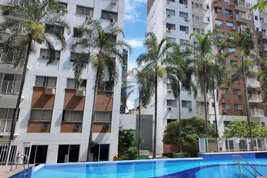 Foto 3 do(a) Apartamento de 3 quartos à venda em Centro, Rio de Janeiro
