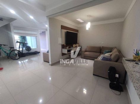 Foto 5 do(a) Casa de 4 quartos à venda em Jardim Cidade Monções, Maringá