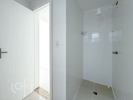 Foto 11 do(a) Apartamento de 1 quartos à venda em Petrópolis, Porto Alegre