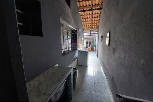 Foto 15 do(a) Casa de 2 quartos à venda em Jardim Santa Lúcia, Várzea Paulista