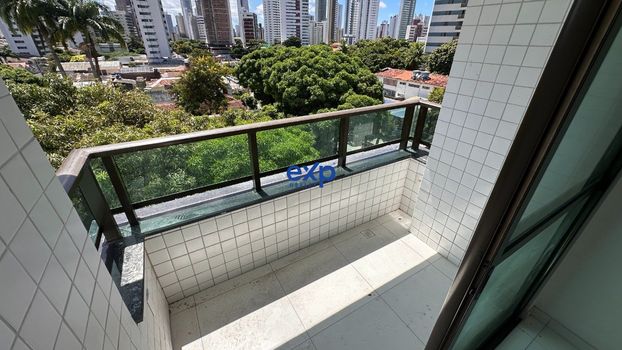 Foto 2 do(a) Apartamento de 2 quartos à venda em Madalena, Recife