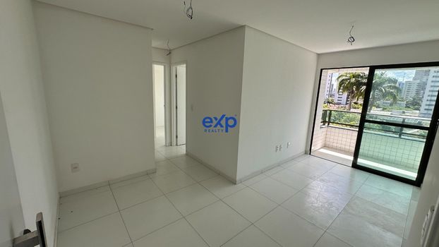 Foto 3 do(a) Apartamento de 2 quartos à venda em Madalena, Recife