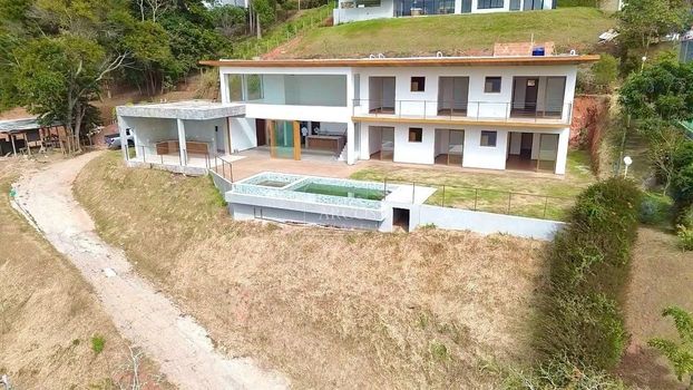 Foto 13 do(a) Casa em Condomínio de 6 quartos à venda em Itaipava, Petrópolis