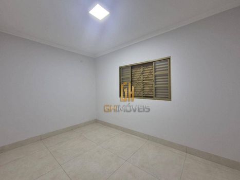 Foto 7 do(a) Casa de 3 quartos à venda em Cidade Vera Cruz, Aparecida de Goiânia