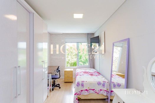 Foto 38 do(a) Casa em Condomínio de 3 quartos à venda em Santo Inácio, Curitiba