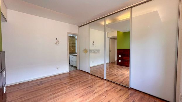 Foto 5 do(a) Apartamento de 4 quartos à venda em Vila Paris, Belo Horizonte