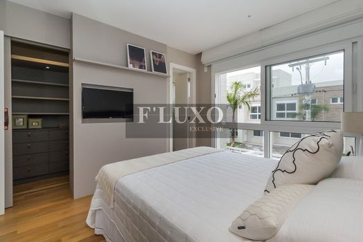 Foto 29 do(a) Casa em Condomínio de 4 quartos à venda em Vila Nova, Porto Alegre