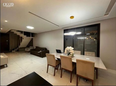 Foto 2 do(a) Casa em Condomínio de 4 quartos à venda em Urbanova VII, São José dos Campos