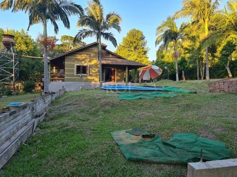 Foto 4 do(a) Fazenda / Sítio / Chácara de 3 quartos à venda em Loteamento Rural Palermo, Gravataí
