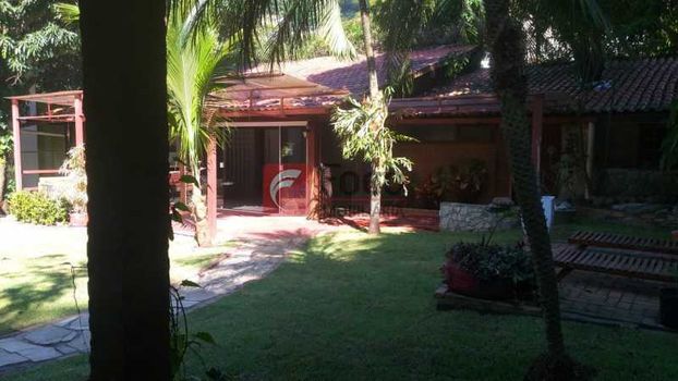 Foto 5 do(a) Casa de 5 quartos à venda em Cosme Velho, Rio de Janeiro