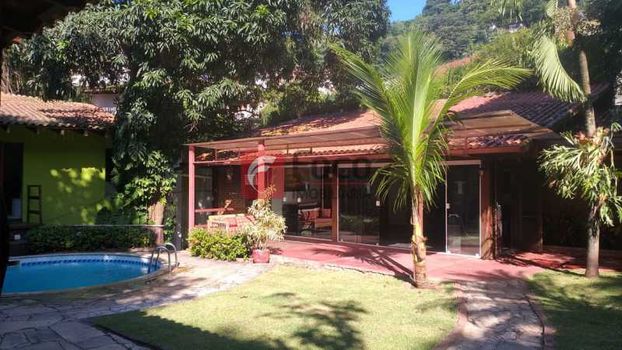 Foto 8 do(a) Casa de 5 quartos à venda em Cosme Velho, Rio de Janeiro