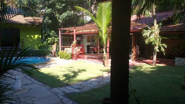 Foto 19 do(a) Casa de 5 quartos à venda em Cosme Velho, Rio de Janeiro