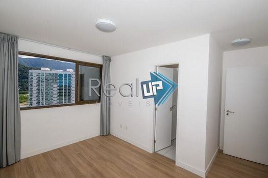 Foto 30 do(a) Apartamento de 4 quartos à venda em Barra da Tijuca, Rio de Janeiro