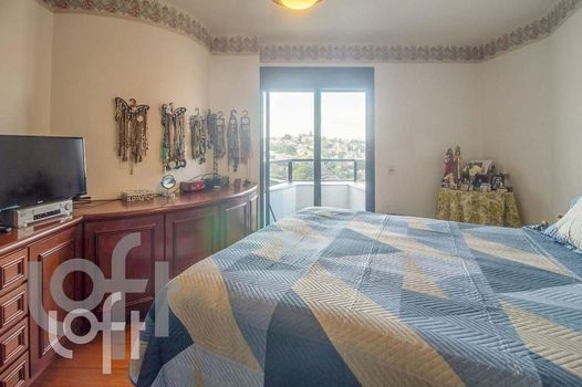 Foto 7 do(a) Apartamento de 4 quartos à venda em Real Parque, São Paulo