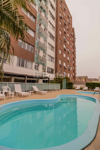 Foto 41 do(a) Apartamento de 2 quartos à venda em Azenha, Porto Alegre