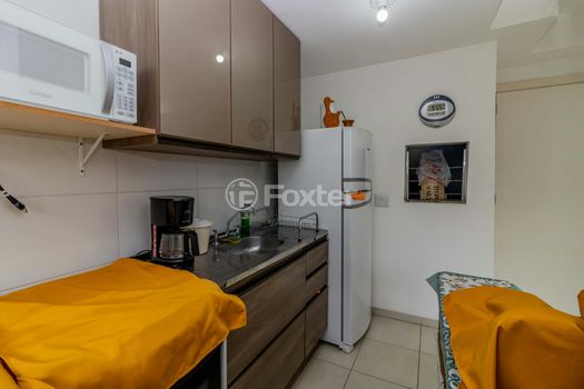 Foto 15 do(a) Apartamento de 2 quartos à venda em Azenha, Porto Alegre