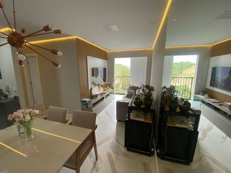 Foto 4 do(a) Apartamento de 2 quartos à venda em Jardim Pioneiro, Cotia