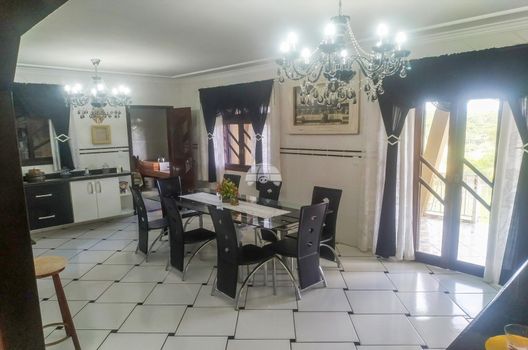 Foto 7 do(a) Fazenda / Sítio / Chácara de 9 quartos à venda em Tietê, Araucária