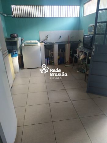 Foto 3 do(a) Casa de 2 quartos à venda em Guará II, Brasília