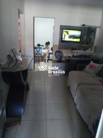 Foto 1 do(a) Casa de 2 quartos à venda em Guará II, Brasília