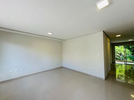 Foto 6 do(a) Casa em Condomínio de 3 quartos para alugar em Jardim Rebelato, Cotia