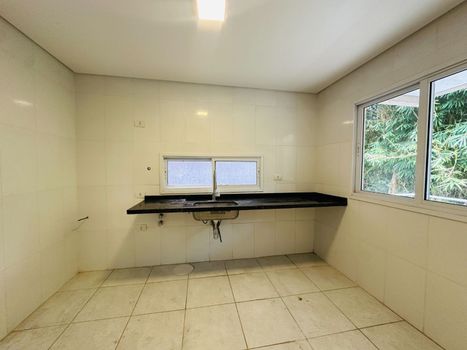Foto 13 do(a) Casa em Condomínio de 3 quartos para alugar em Jardim Rebelato, Cotia