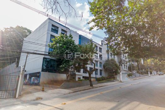 Foto 3 do(a) Sala / Conjunto Comercial false à venda em Vila Tramontano, São Paulo