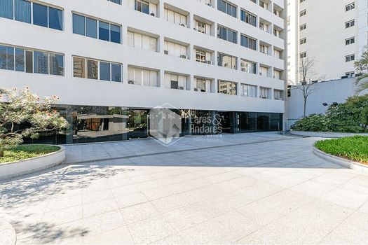 Foto 3 do(a) Apartamento de 2 quartos à venda em Jardim Europa, São Paulo