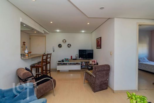 Foto 2 do(a) Apartamento de 2 quartos à venda em Glória, Porto Alegre