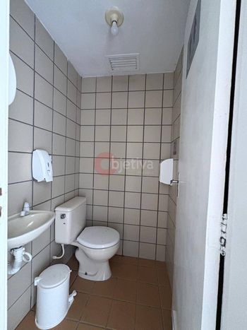 Foto 5 do(a) Sala / Conjunto Comercial false para alugar em Centro, Cabo Frio