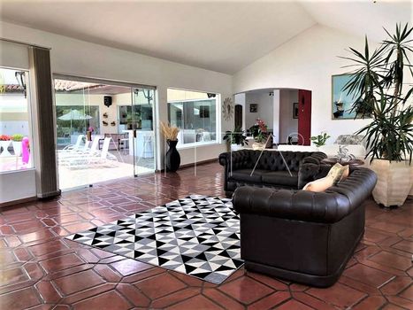 Foto 2 do(a) Casa em Condomínio de 4 quartos para alugar em Chácara Granja Velha, Cotia