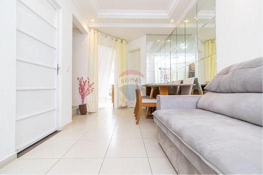 Foto 5 do(a) Casa de 3 quartos à venda em Sítio Cercado, Curitiba
