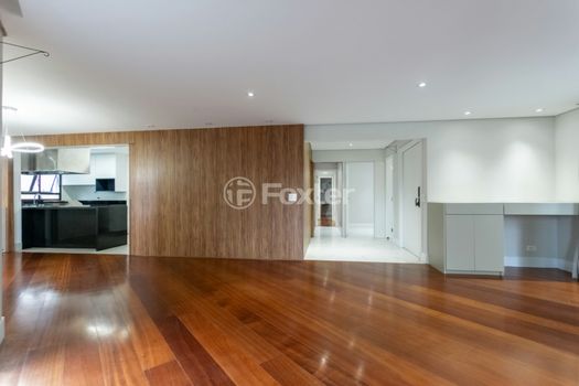Foto 4 do(a) Apartamento de 3 quartos à venda em Campo Belo, São Paulo