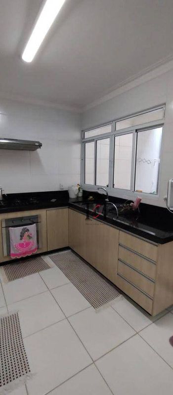 Foto 2 do(a) Casa de 3 quartos à venda em Bela Vista, Jundiaí