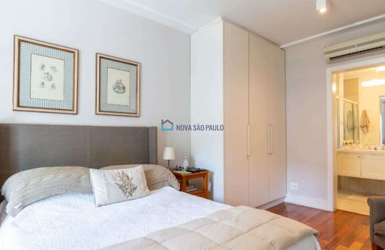 Foto 23 do(a) Casa em Condomínio de 4 quartos à venda em Jardim Petrópolis, São Paulo