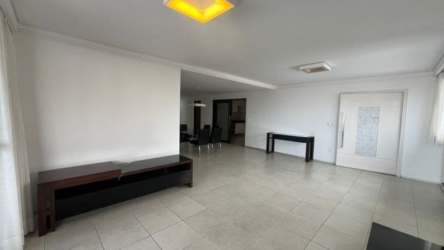 Foto 4 do(a) Apartamento de 4 quartos à venda em Manaíra, João Pessoa