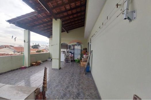 Foto 20 do(a) Casa de 4 quartos à venda em Jardim São Roque, Americana