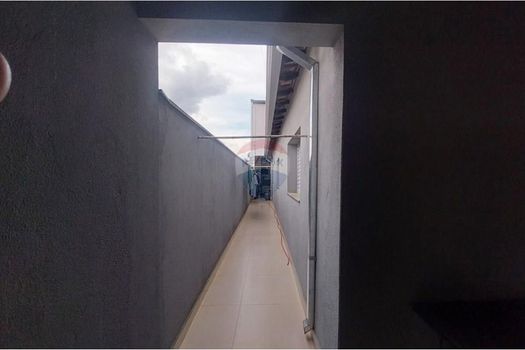 Foto 4 do(a) Casa de 4 quartos à venda em Jardim São Roque, Americana