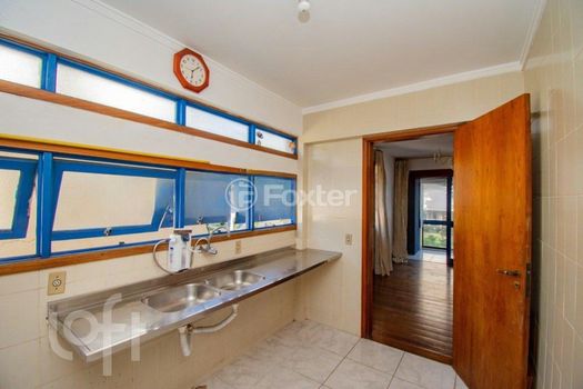 Foto 12 do(a) Apartamento de 3 quartos à venda em Chácara das Pedras, Porto Alegre