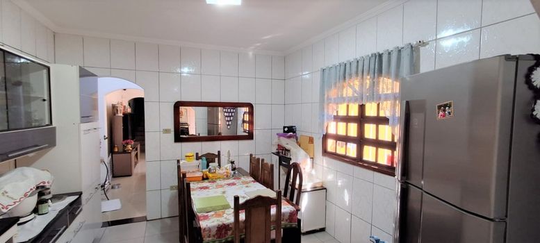 Foto 2 do(a) Casa de 2 quartos à venda em Jardim Zaira, Mauá