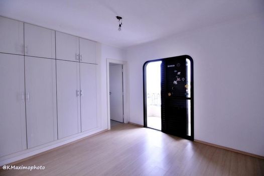 Foto 8 do(a) Apartamento de 4 quartos à venda em Vila Zat, São Paulo